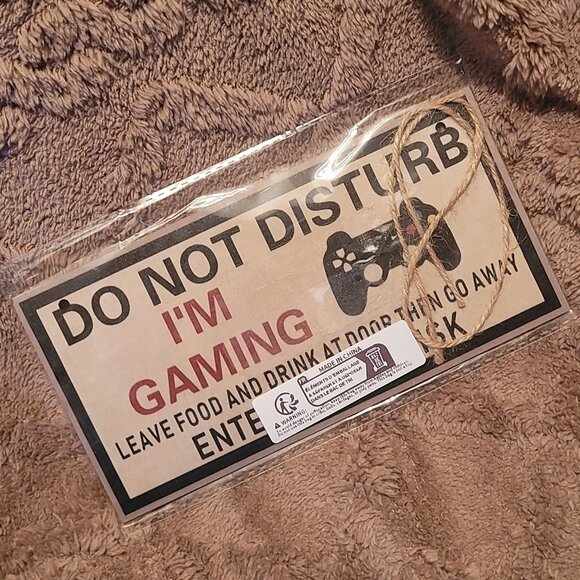 🎈 Hanging Wooden Sign | DND I'm Gaming | 10*20cm - Picture 1 of 2